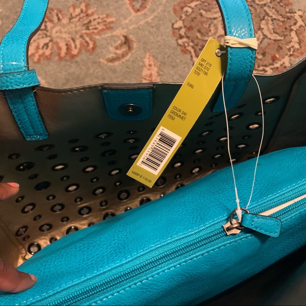Turquoise Handbag - Picture 6 of 7